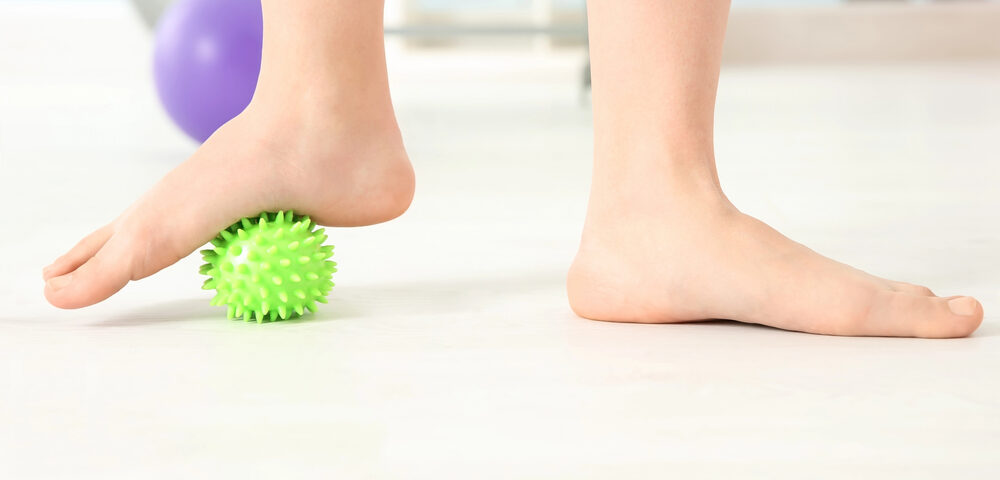 Flat Feet Can Cause Knee Pain